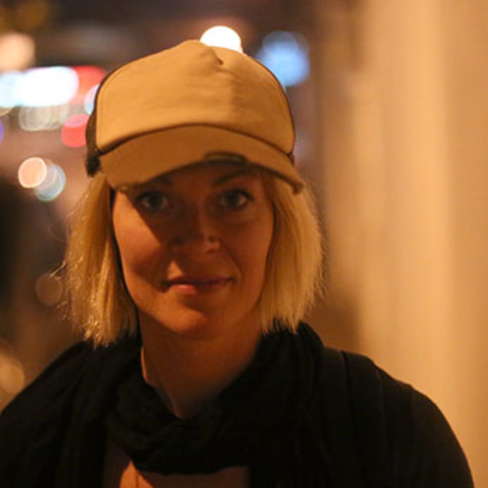 Meet your Posher, Jennifer